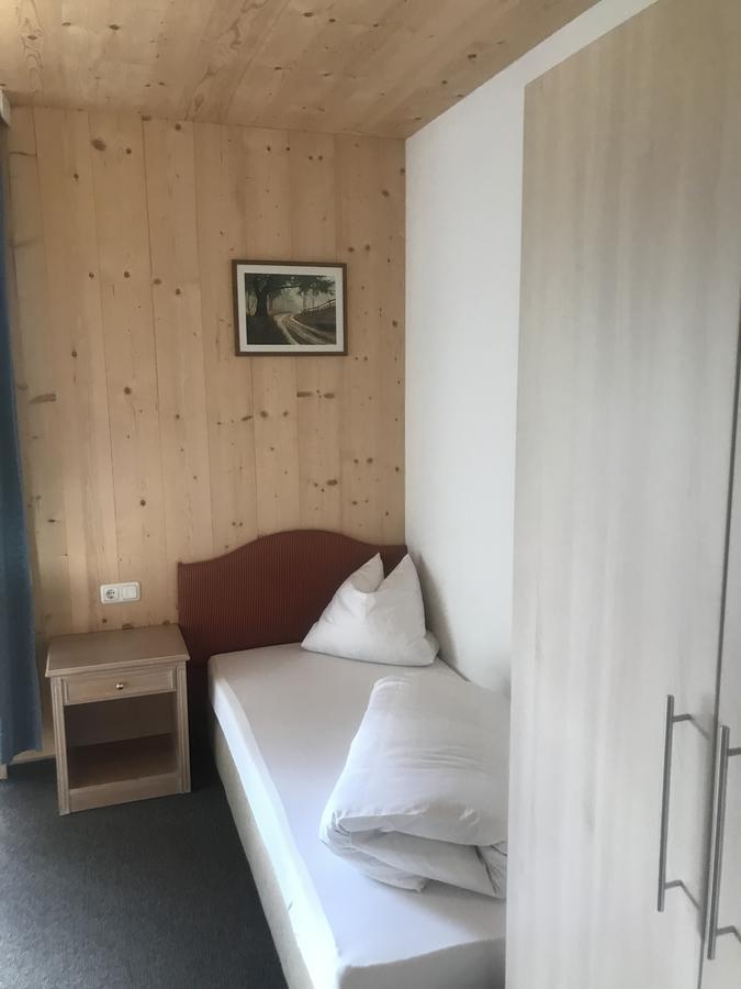 Falken Horst Lienz Esterno foto