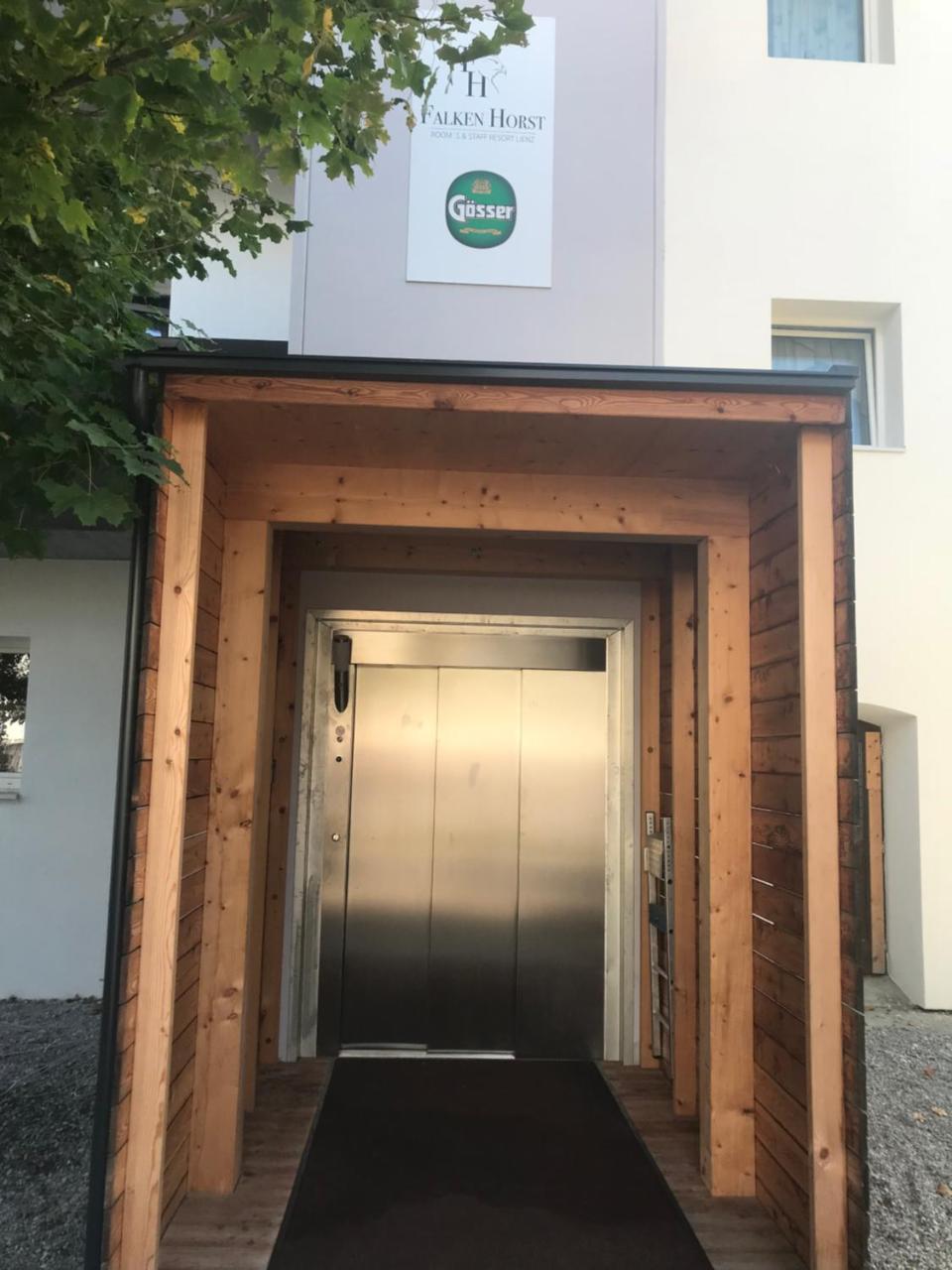 Falken Horst Lienz Esterno foto